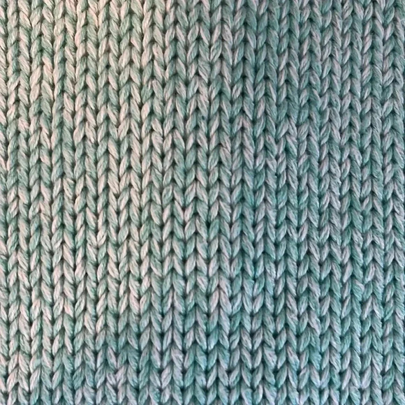 L.L Bean Cotton sweater - Picture 2 of 3